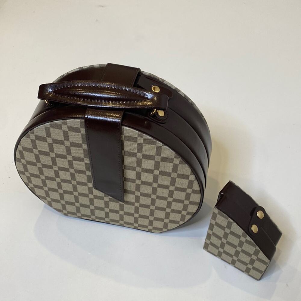 Bey-Berk Plaid Leather Neutral 2 Piece Jewelry Organizer Case NWOT Snap Close